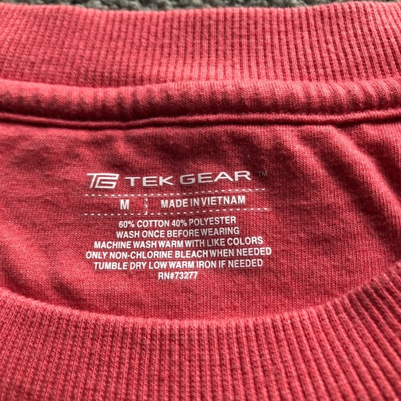 Pink sweatshirt - Picture 2 of 3